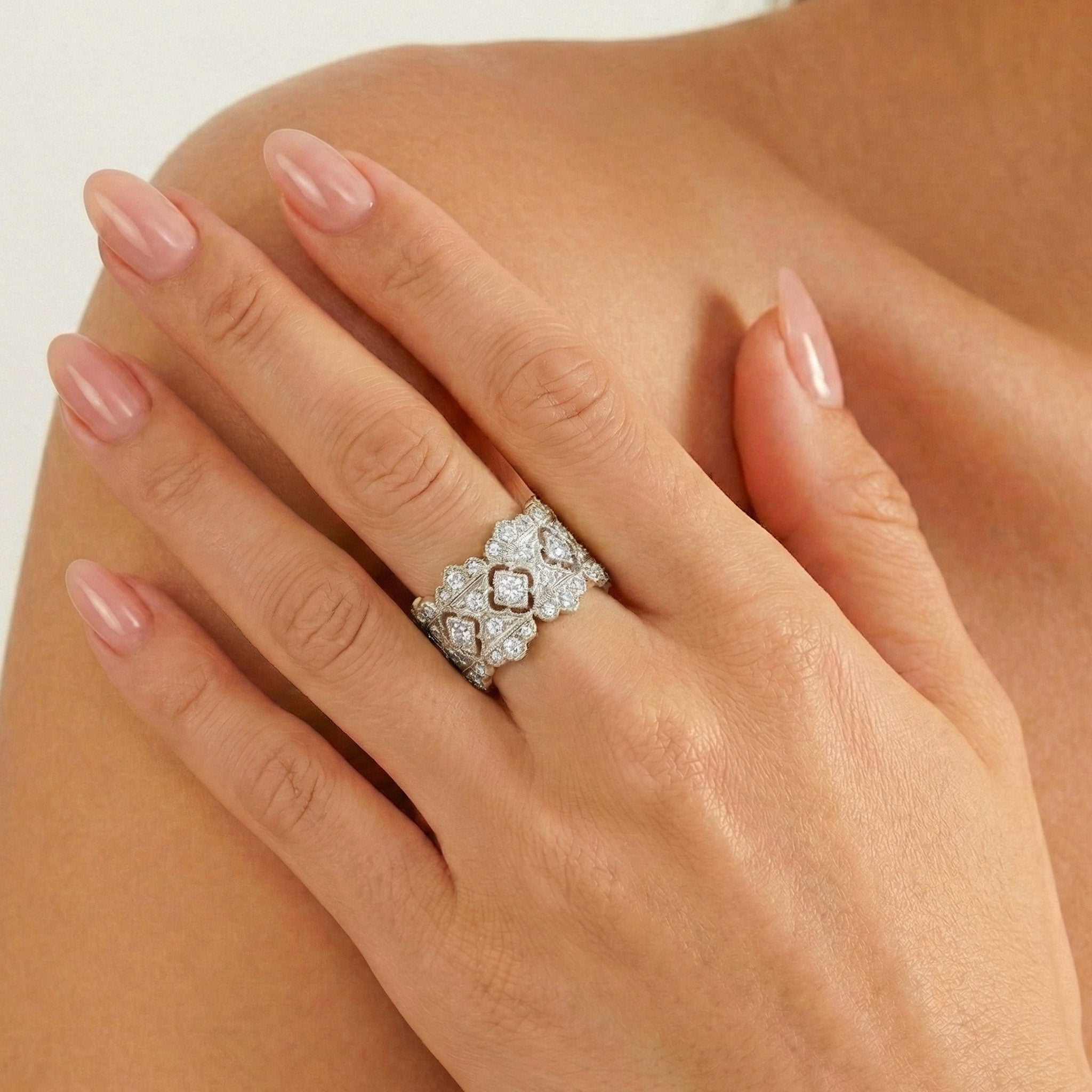 Stambolian Passion 18K White Gold Quatrefoil Diamond Band Ring Close-Up