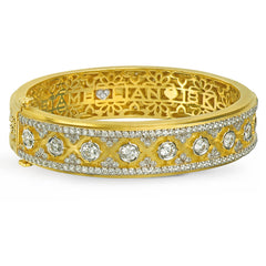 PASSION 18K GOLD DIAMOND BANGLE BRACELET